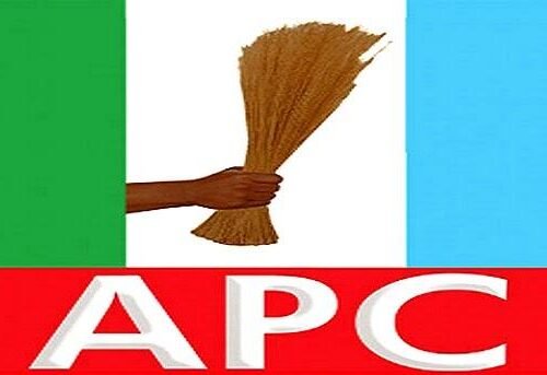 Oyo APC Receives Over 50,000 PDP, SDP, ADC Defectors