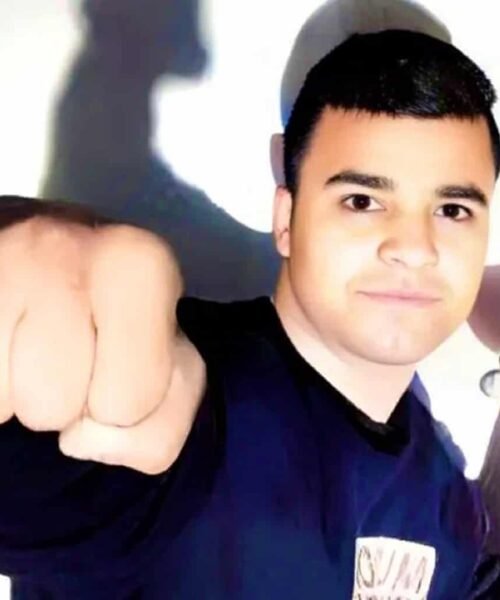 Global Sports Personalities In Push To Stop Iran Executing Boxing Champion