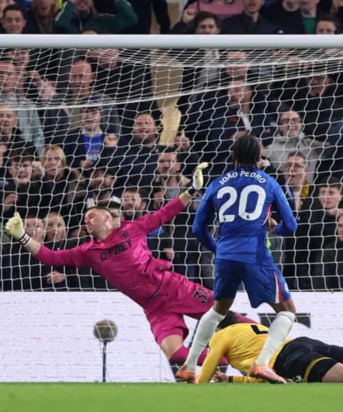 EPL: Chelsea On Easy Street Against Winless Wolves, Sunderland’s Ex-Gooner Xhaka Shows How To Hold Arsenal