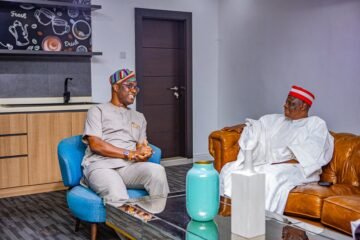 2027: Makinde, Kwankwaso hold closed-door meeting in Ibadan
