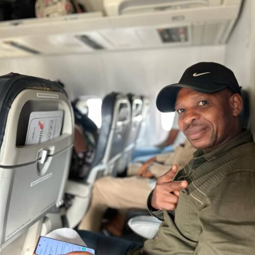 Talented Journalist, Nnah Douglas, Decorated With Wazobia FM Maiden Newsroom Staff Of The Month Award