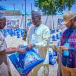 Eid el-fitr: Nigerian Agric Insurance Corporation Boss Puts Smiles On Faces Of Vulnerable Persons In Zamfara