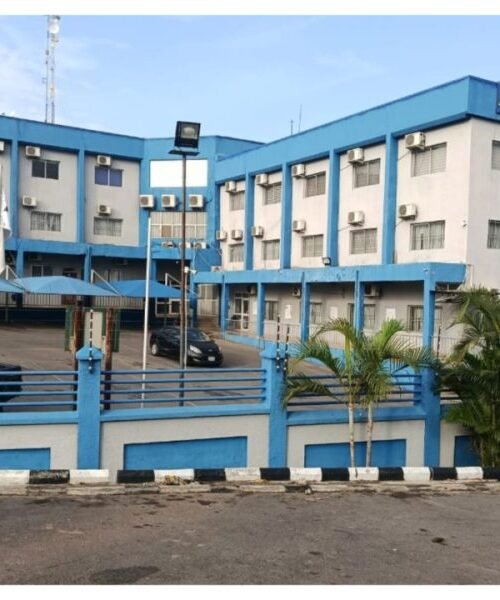 Darkness Looms In Abuja As NLC Shuts Down AEDC Hqtrs Over ‘Deceitful’ Sack Of 900 Workers