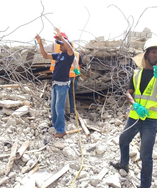 Concerns Over Abuja Buildings Construction Monitoring Integrity As No Less Than 6 Injured In Fresh Storey Building Collapse