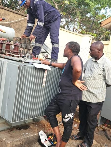 DFMM Fixes Faulty Transformer Serving FCT Minister Wike’s Office Block