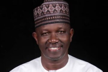APC Chieftain, Olaosebikan, Celebrates 3SC On Fresh Continental Attainment