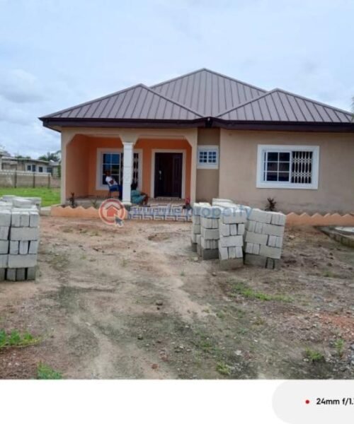 Nigerians Making Rent Payment Tough For Us, They Pay Even Three Years In Advance Without Complaining -Ghanaians Lament