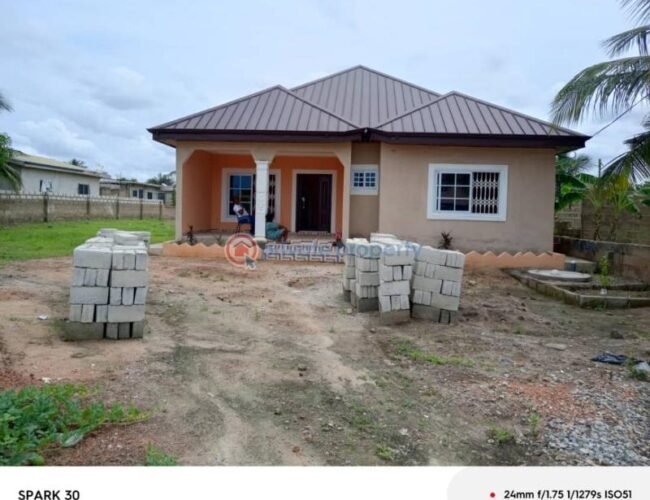 Nigerians Making Rent Payment Tough For Us, They Pay Even Three Years In Advance Without Complaining -Ghanaians Lament