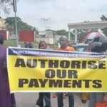 EXCLUSIVE! Alleged N5.2b Debt: Tension, Drama As Wike Stops Convoy To Confront Protesting FCT Contractors (READ BLOW BY BLOW ACCOUNT OF WHAT HAPPENED)