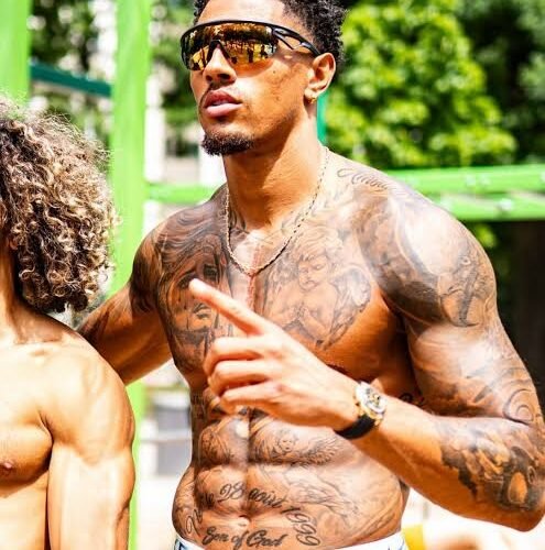 Nigerian Goalkeeper Maduka Okoye Breaks Internet For Being Astonishingly Handsome -New York Post