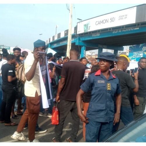 School Kidnappings: Tension Grips Ibadan As Civil Society Organizations Storm Streets In Protest, Teachers Down Tools