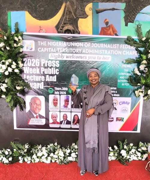 NUJ FCTA Honours Education Resource Centre Director with Media-Friendly Education Leadership Recognition Award