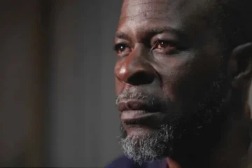 SORROWFUL: Nigerian Forced To Hurriedly Abandon Car Dealership, House, Twins, Wife In S’Africa To Return Home Broke