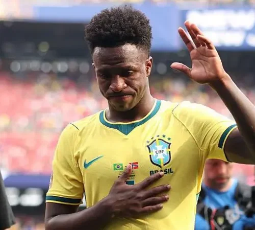 Why Can’t English Premier League Attract The World’s Best Players?