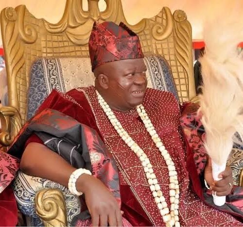 Terror Alert: Saki Monarch Rallies Residents