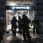 As France-type Riots Hit Italy, Govt Replies By Ordering Soldiers To Streets