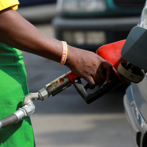 FG Bows To NLC Threat? Govt Fixes Petrol Price At N1,350/L, Offers Discount At NNPCL Stations