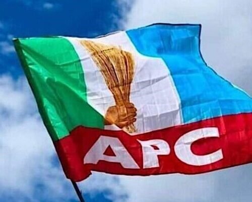 Tinubu Reconciles Warring Oyo APC Groups, Set To Reclaim Power In 2027 – Party